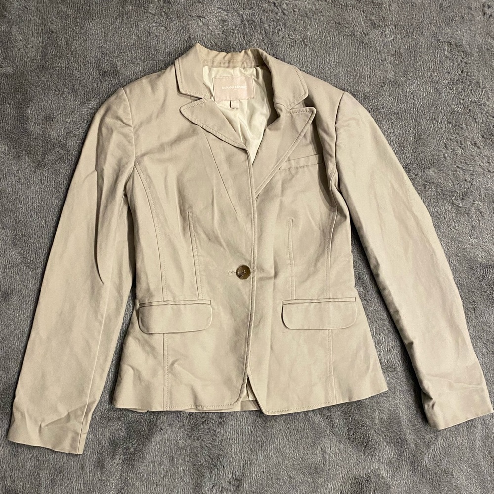 Banana Republic jacket size 2